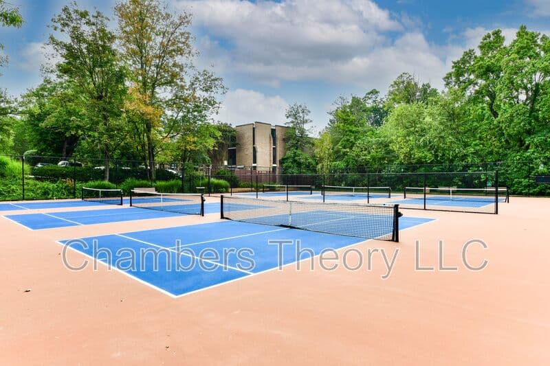Reston House: 11475 Washington Plz W