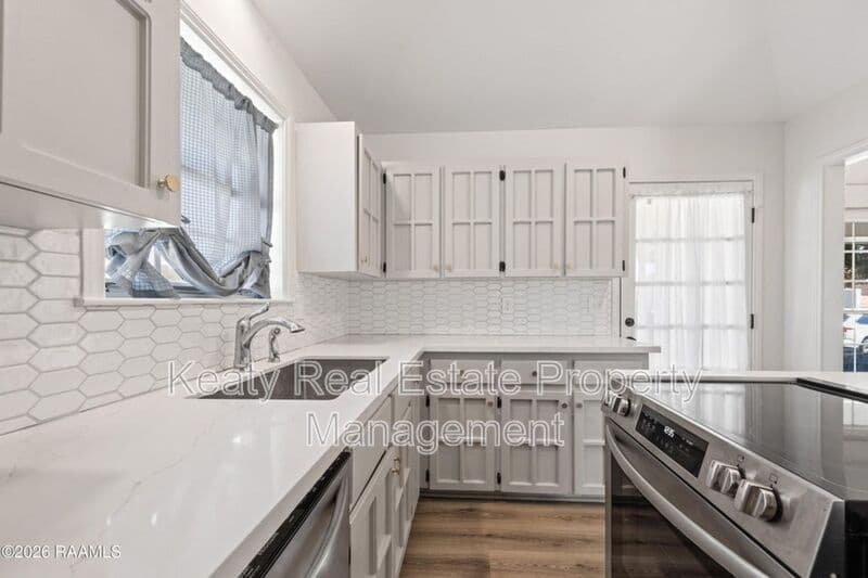 Youngsville House: 313 Wallingsford Cir
