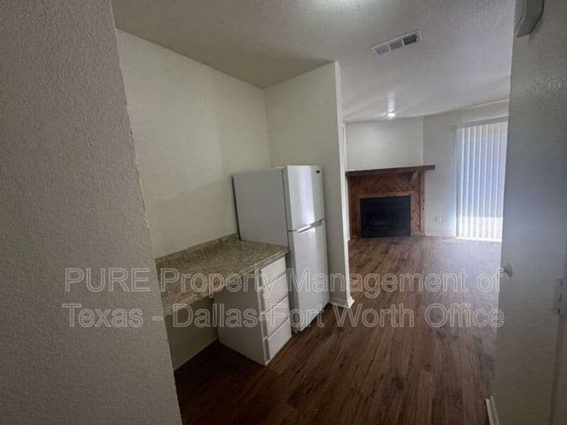 Granbury Condo: 6321 Kelly Drive