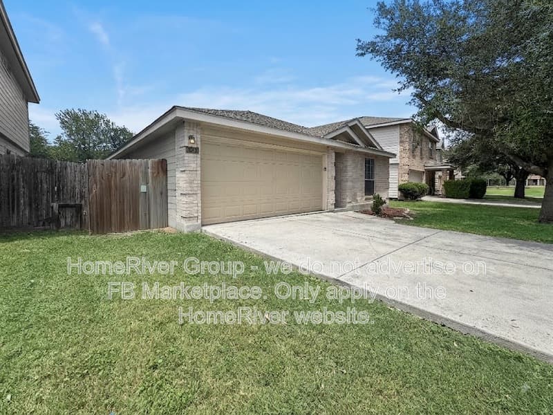 San Antonio House: 6831 Timberlake Run