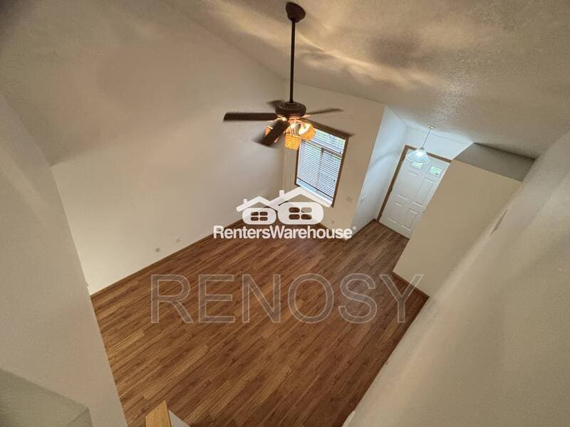 Des Moines Townhome: 3701 Brook Ridge Ct