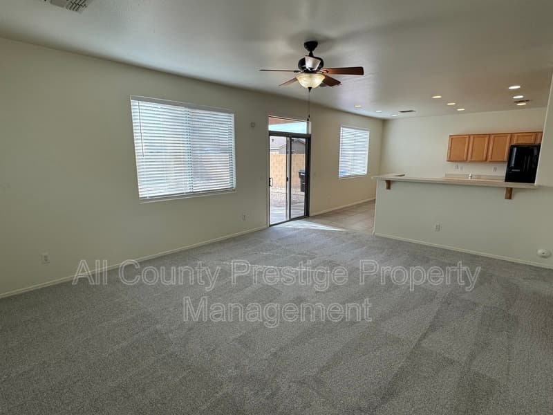 Laveen House: 6859 W Darrel Road
