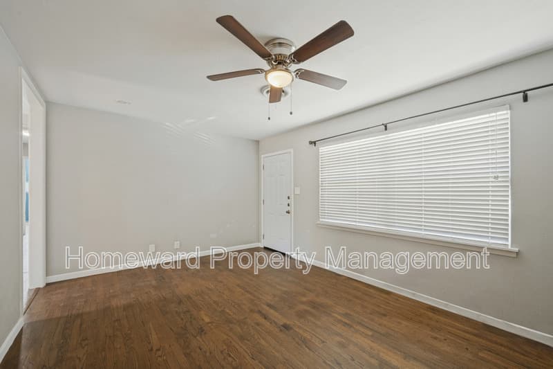 Haltom City House: 5301 Stanley Keller Road