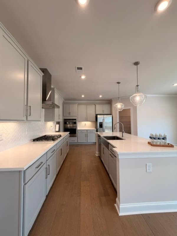 Lexington House: 3046 Snail Seed Trail