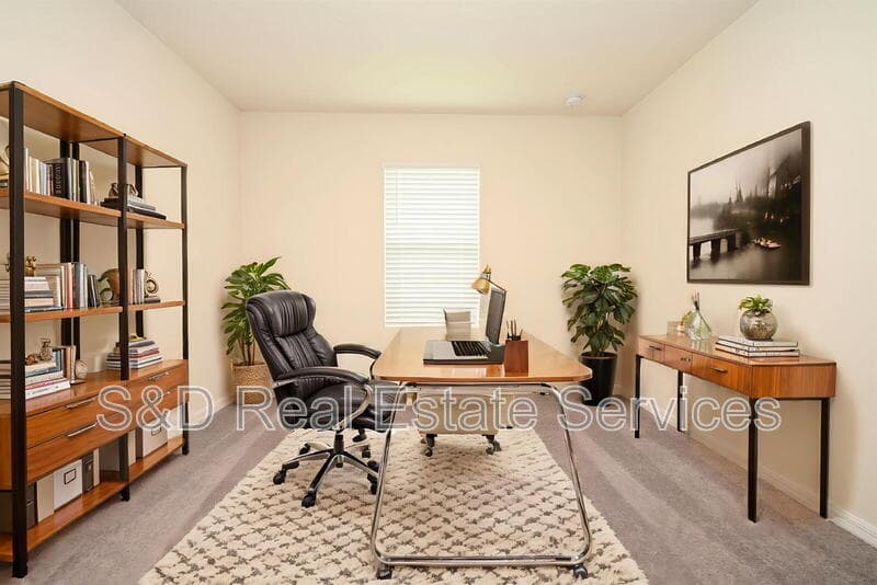 Lakeland House: 2548 Ryland Falls Drive