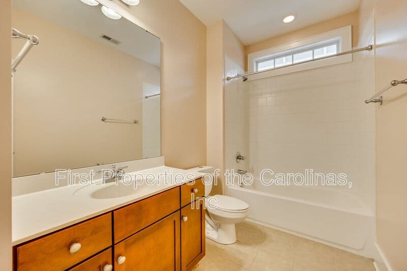 Rock Hill House: 799 Herrons Ferry Rd.