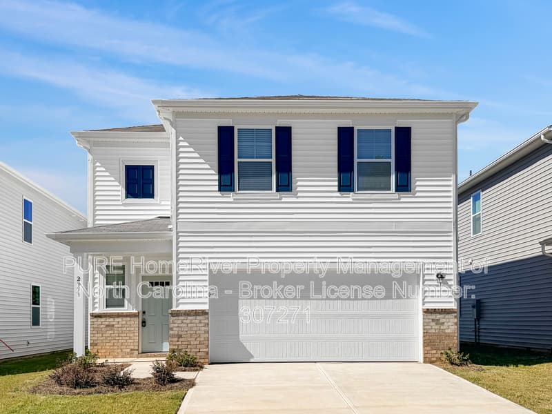 Hickory House: 2953 31st St Ln NE