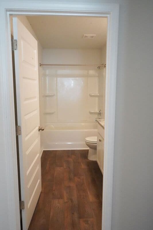 Bloomingdale House: 416 Coconut Drive