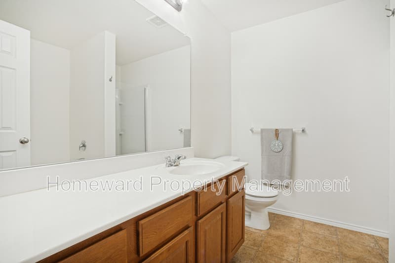 Justin House: 1224 Elkford Lane
