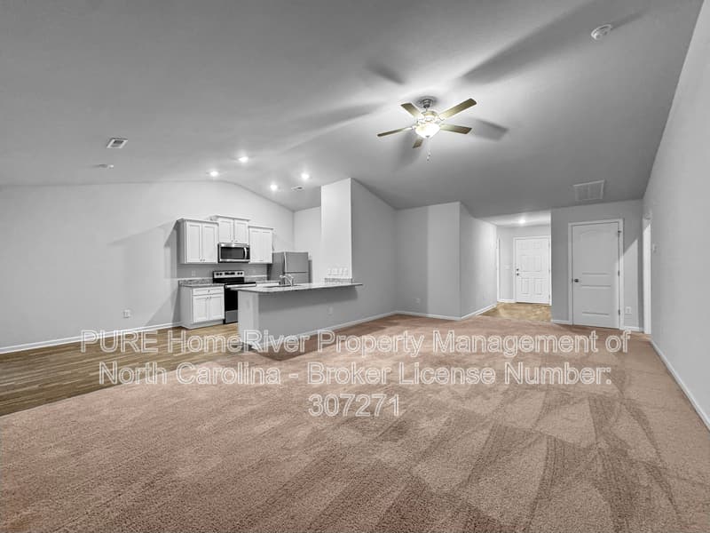 Greensboro House: 4618 Hazelburn Dr
