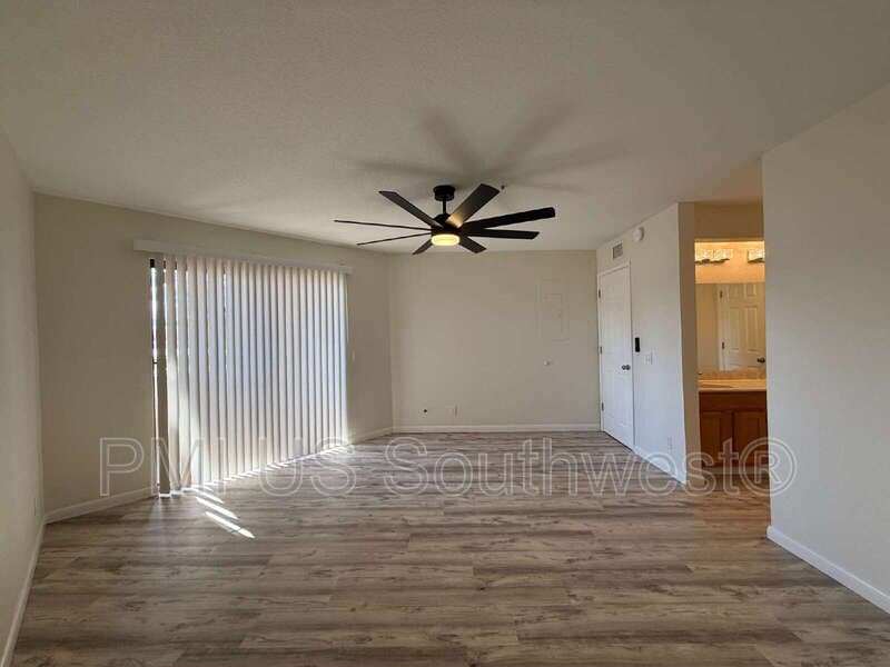 Bullhead City Condo: 1611 Highway 95