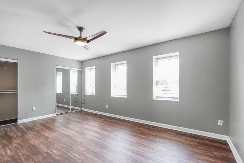 Fredericksburg House: 128 kings Mill Drive