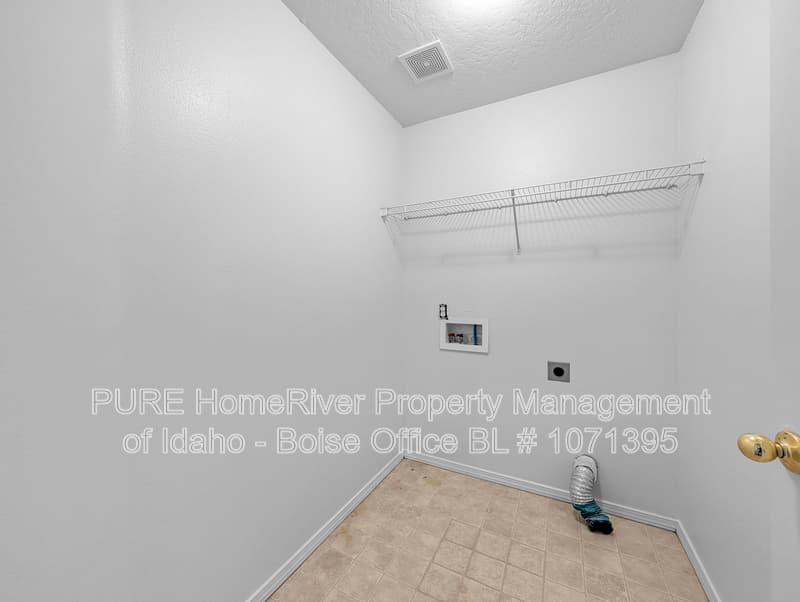 Caldwell House: 13822 Mesa St