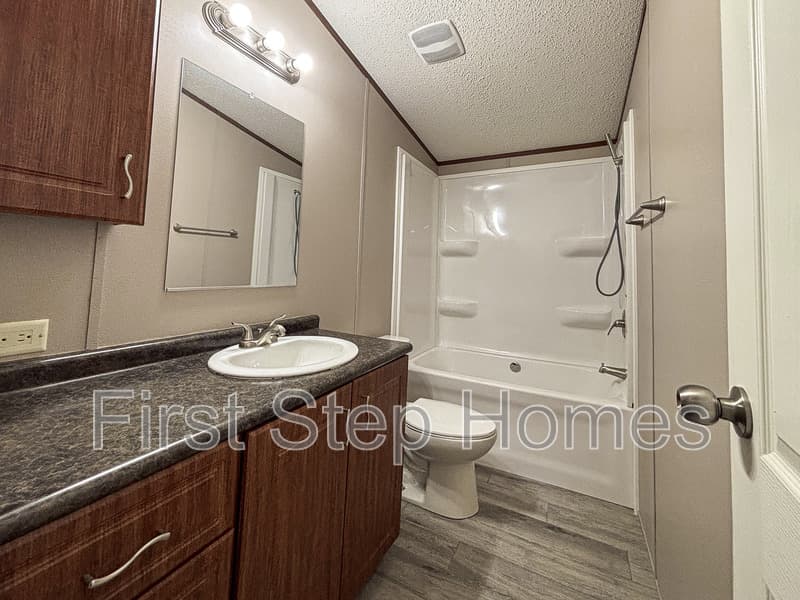 Tyler House: 1413 Cotopaxi St