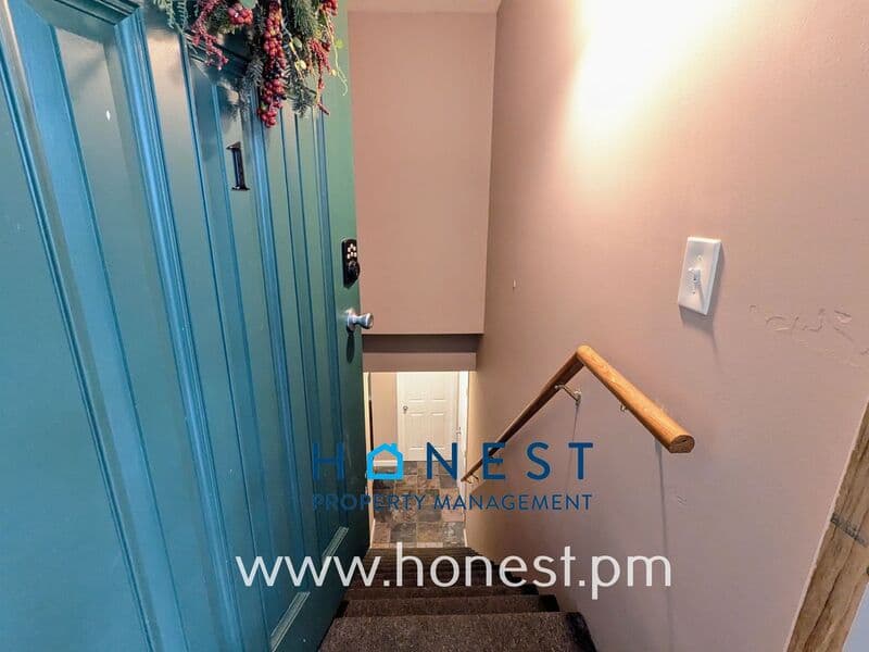 Winslow Condo: 235 South Pond Road