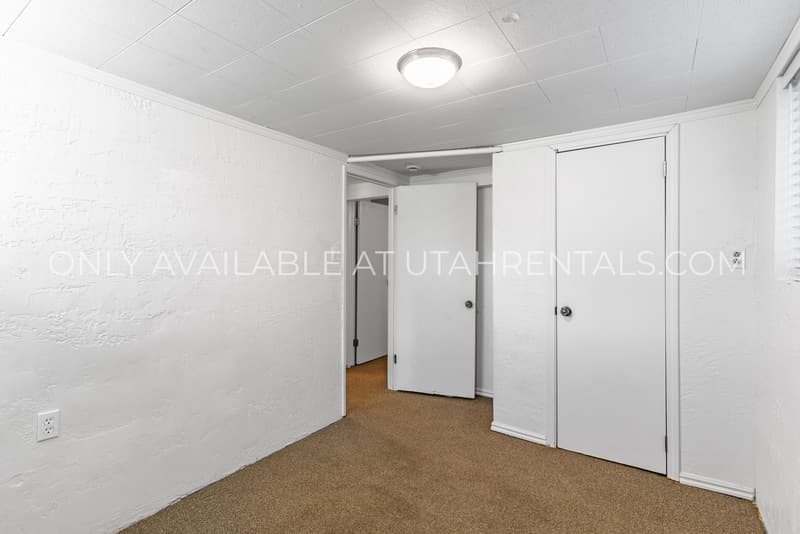 Provo House: 1278 E 520 S