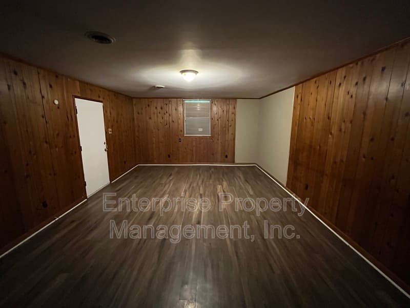Memphis House: 3531 Gowan Drive