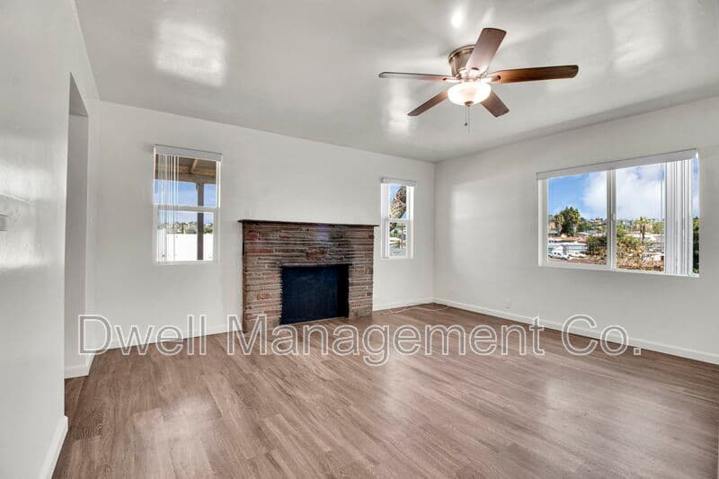 Spring Valley House: 9105 Rosedale Dr
