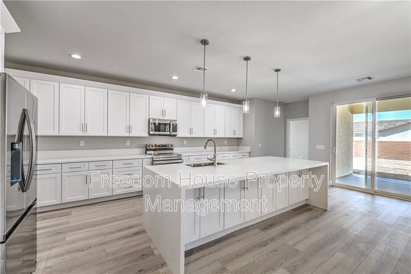 Pahrump House: 6380 Waterford Street