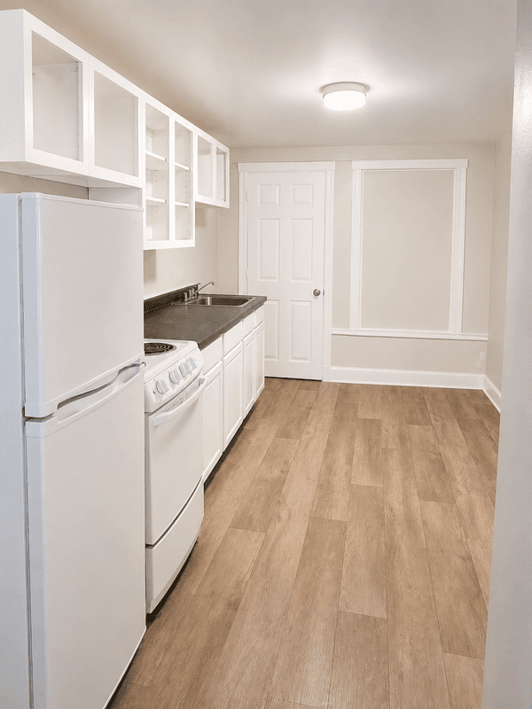 Albany Condo: 127 Dove Street - B
