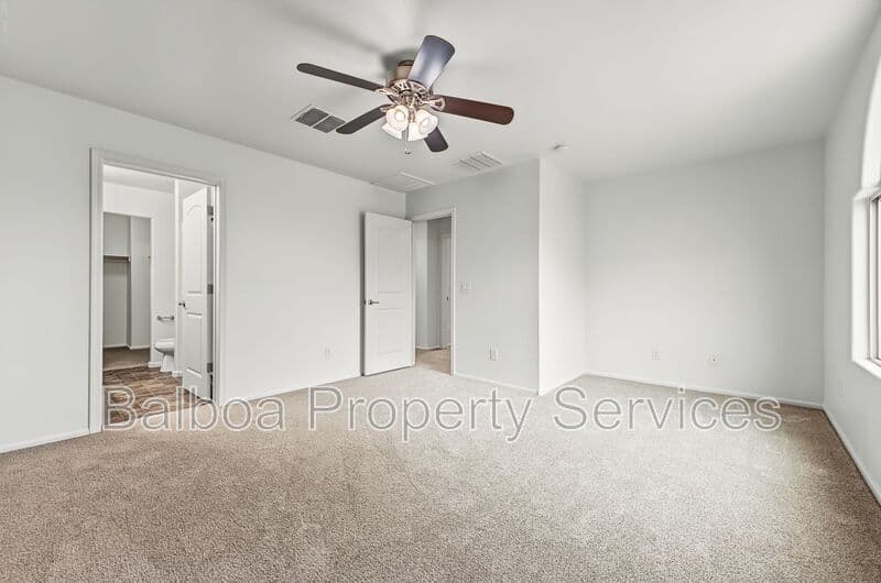 Florence House: 6135 E Paradise Ln