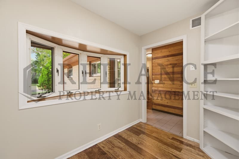 Wichita House: 9923 West Binter Lane