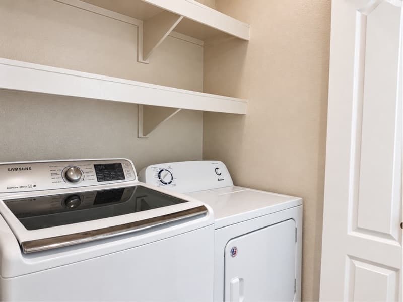 San Diego Condo: 6108 Alida Row
