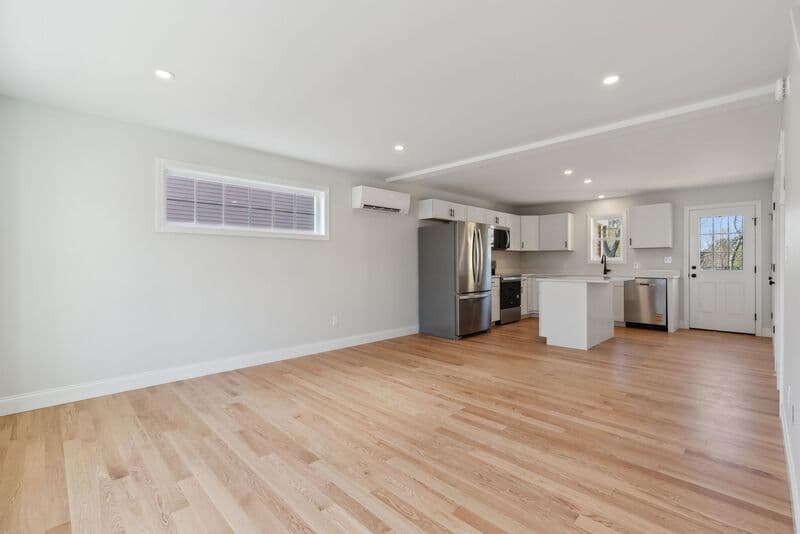 Kennebunk Condo: 17 Legacy Lane