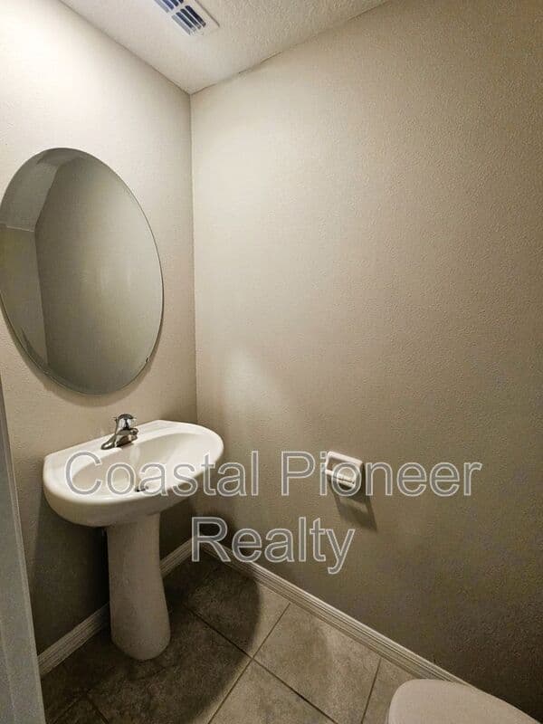Riverview Townhome: 13251 Dupree Hills Pl