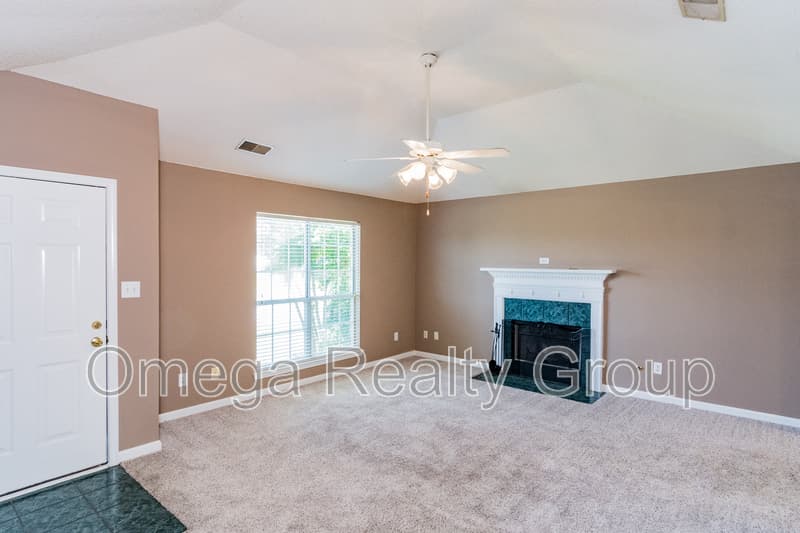 Moody House: 2038 Plantation Pkwy
