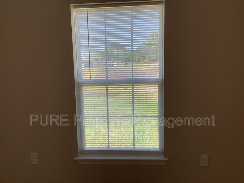 Ocala House: 2945 SW 148 Court