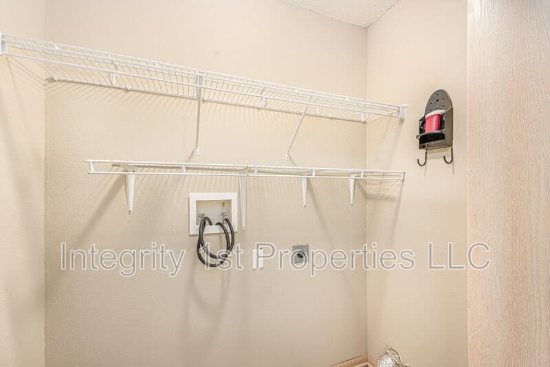 Kansas City Townhome: 4448 Northeast 83rd Terrace
