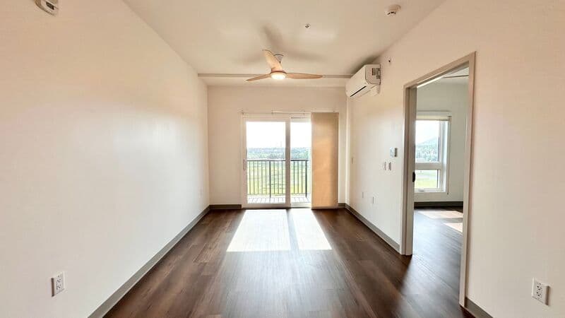 Kapolei Condo: 719 Kamaaha Ave.