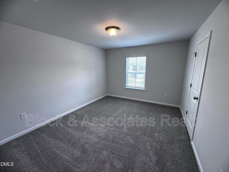 Raleigh House: 203 Broomside Avenue