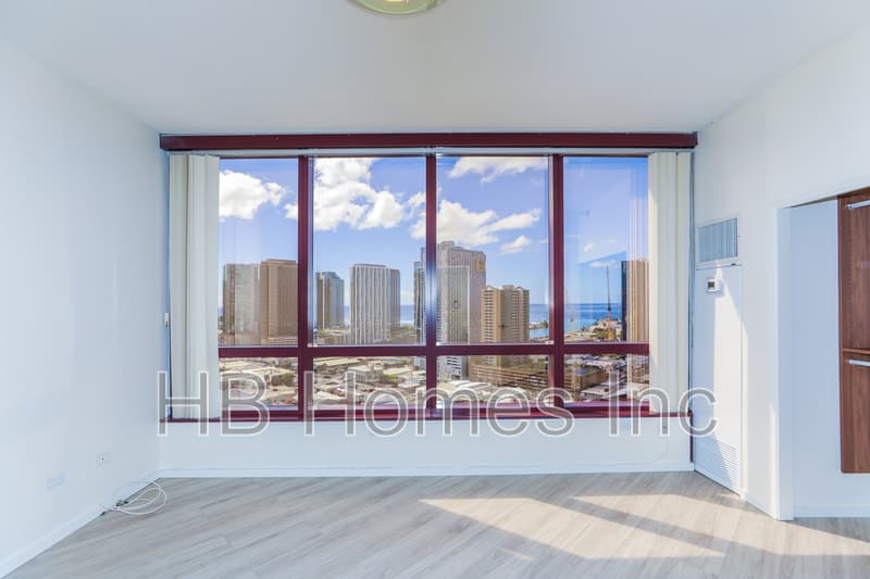 Honolulu Condo: 725 Kapiolani Boulevard #2402 - 1