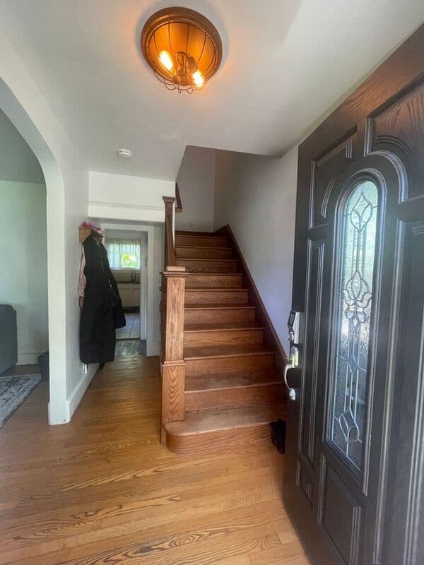 Stroudsburg House: 528 Lindbergh Avenue