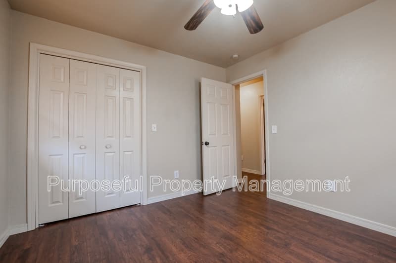 Norman House: 202 Stanton Drive