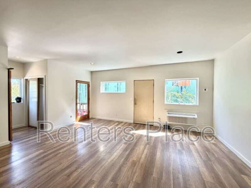 Tulsa House: 1411 South Rockford Avenue