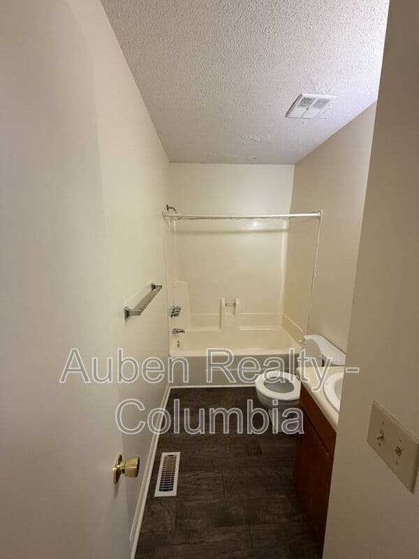 Columbia Condo: 3606 Medical Dr
