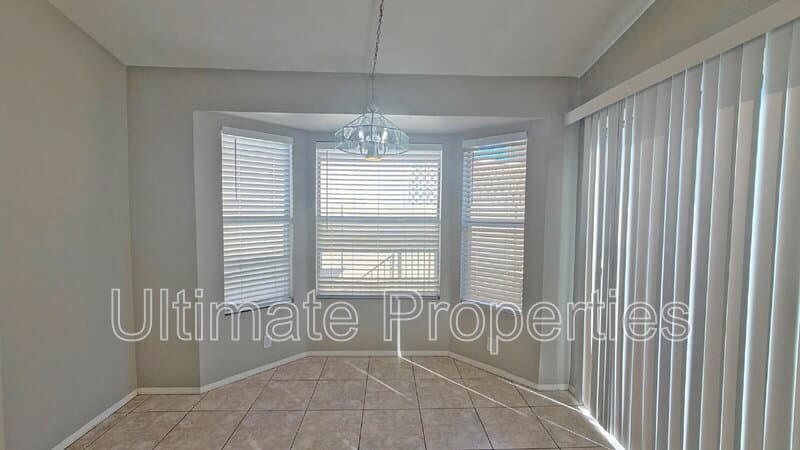 Glendale House: 3957 W Chama Dr