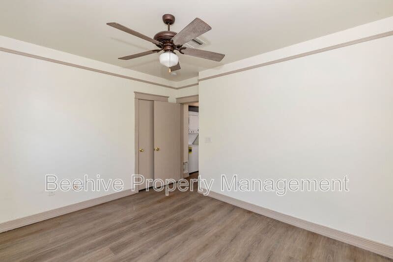 Phoenix House: 1301 W Monroe St