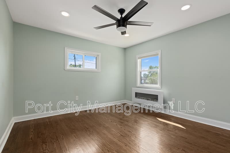 Gwynn Oak House: 7017 Yataruba Drive