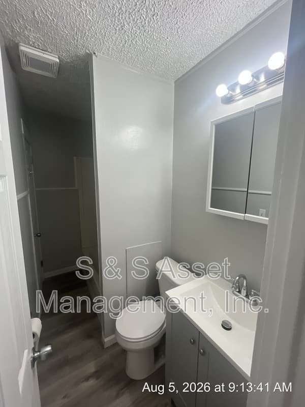 Lansing House: 534 Norman Street