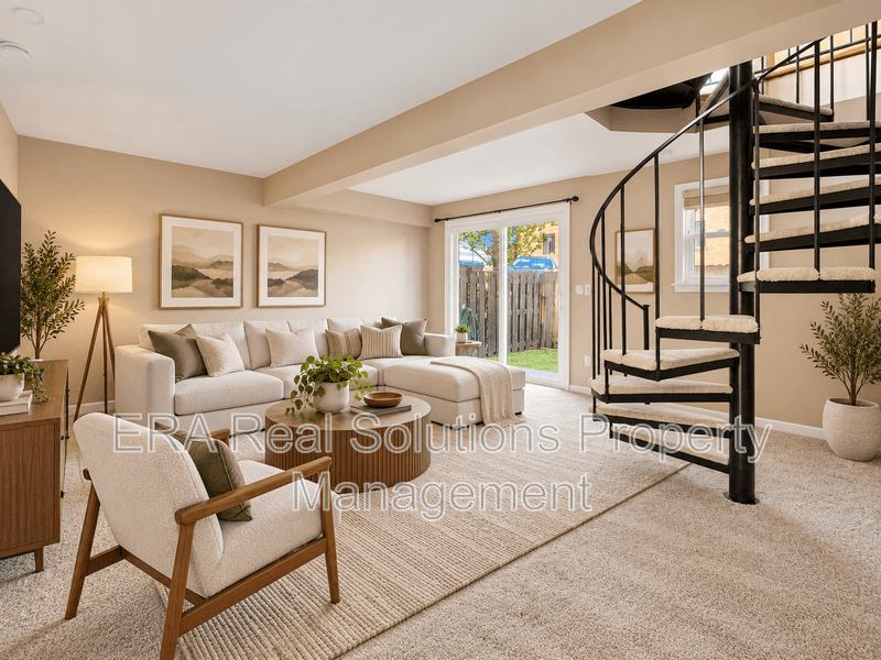 Cincinnati House: 2436 Grandview Ave.