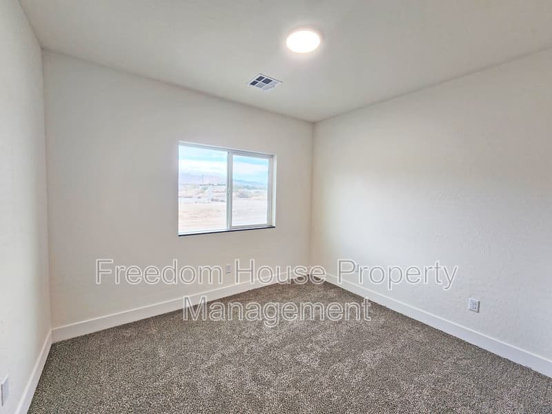 Pahrump Condo: 1340 Arrowhead Street - 3