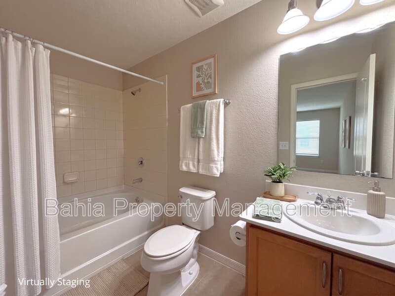 Kissimmee Townhome: 5110 Adelaide Dr