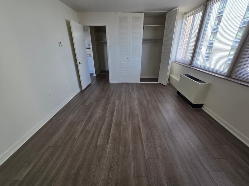Richmond Condo: 311 w Franklin St