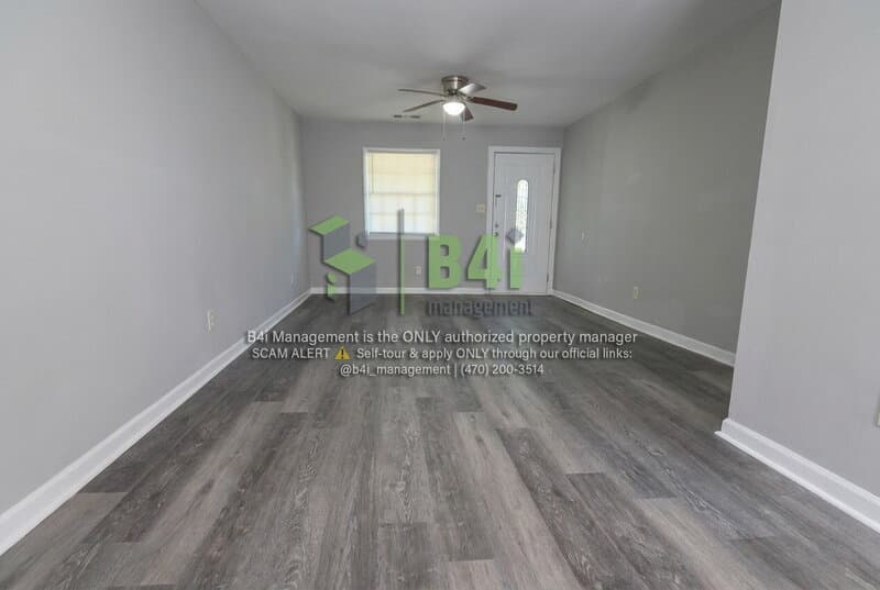 Atlanta House: 179 Ruzelle Drive Southeast