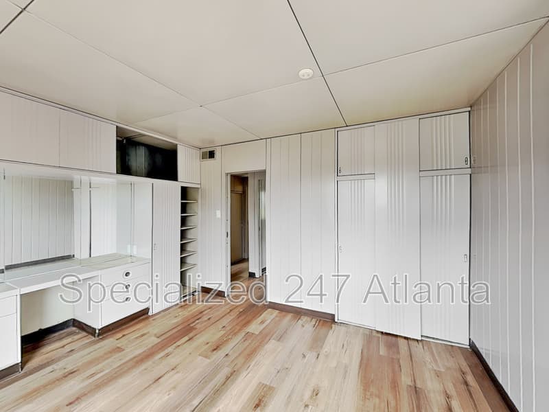 Atlanta House: 832 Burchill St SW