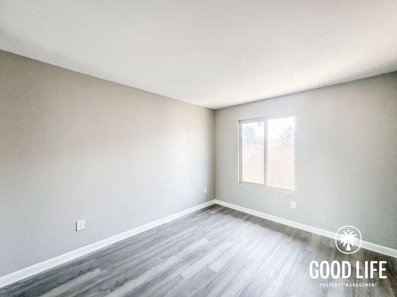 San Diego Townhome: 6813 Parkside Ave